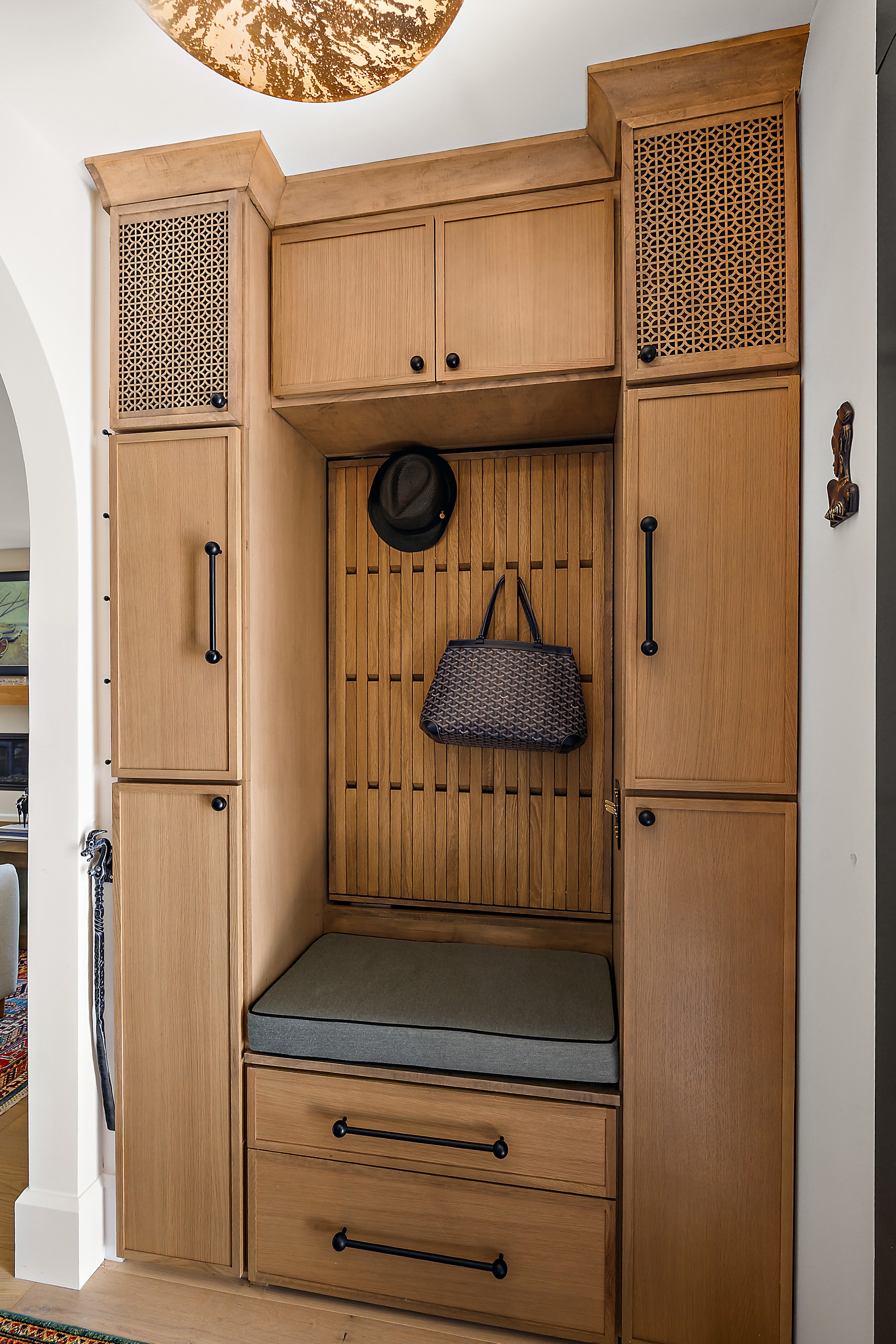 Wooden entryway cabinet with storage compartments