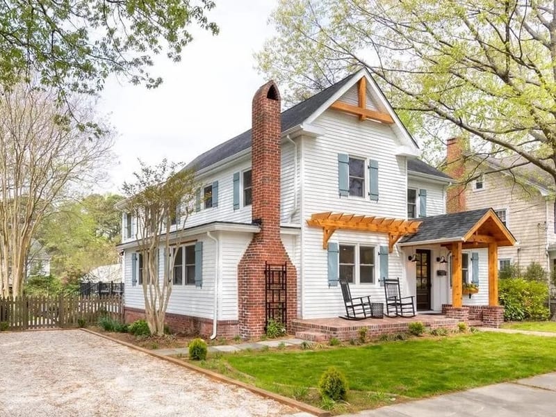 A Cottage with Two Additions - Sq Footage & Character